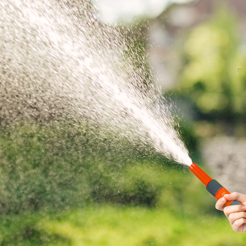 Gartenkraft Wall Mounted 20 Metre Retractable Garden Hose Reel