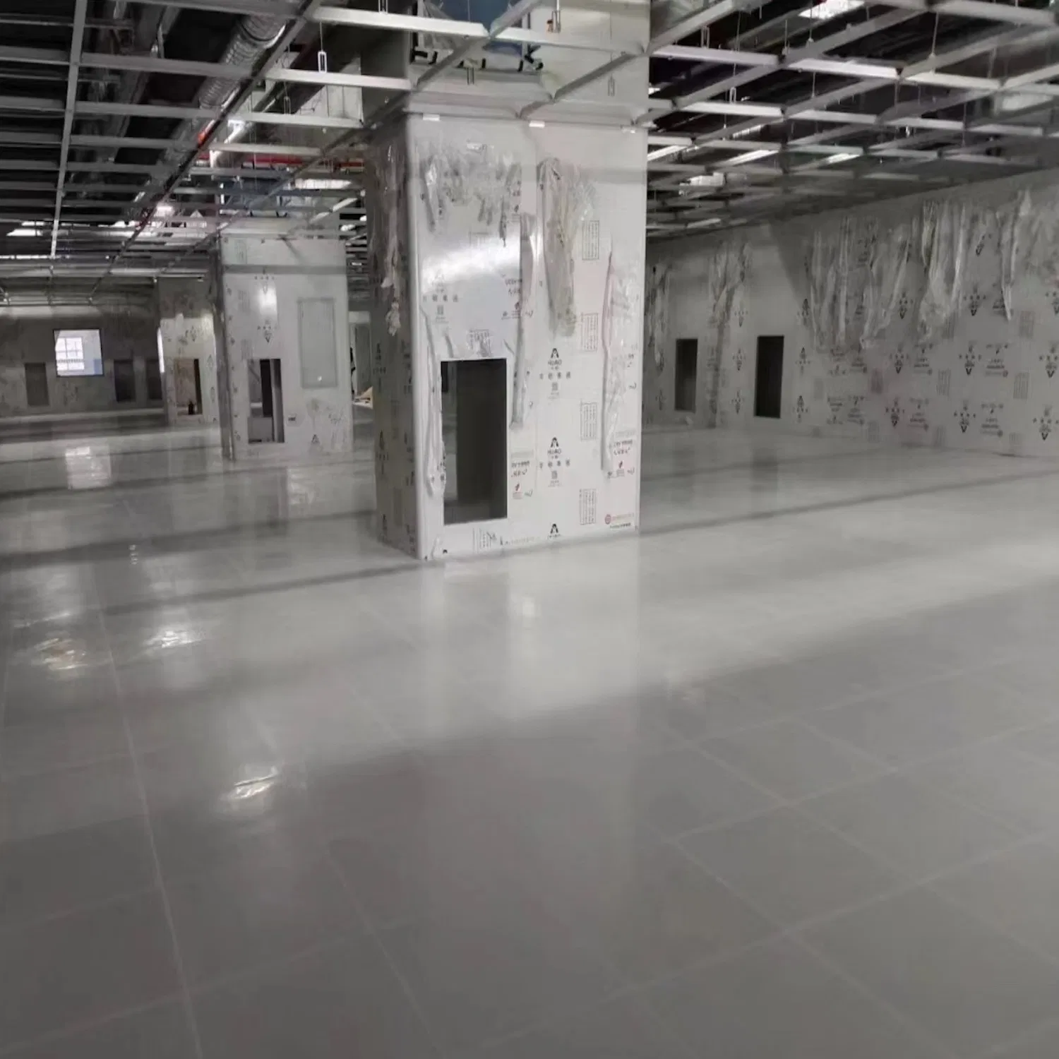 Антистатический пол ПВХ 610x610 мм, износостойкий