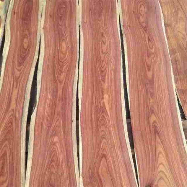 Станок ленточнопильный горизонтальный многопильный по дереву