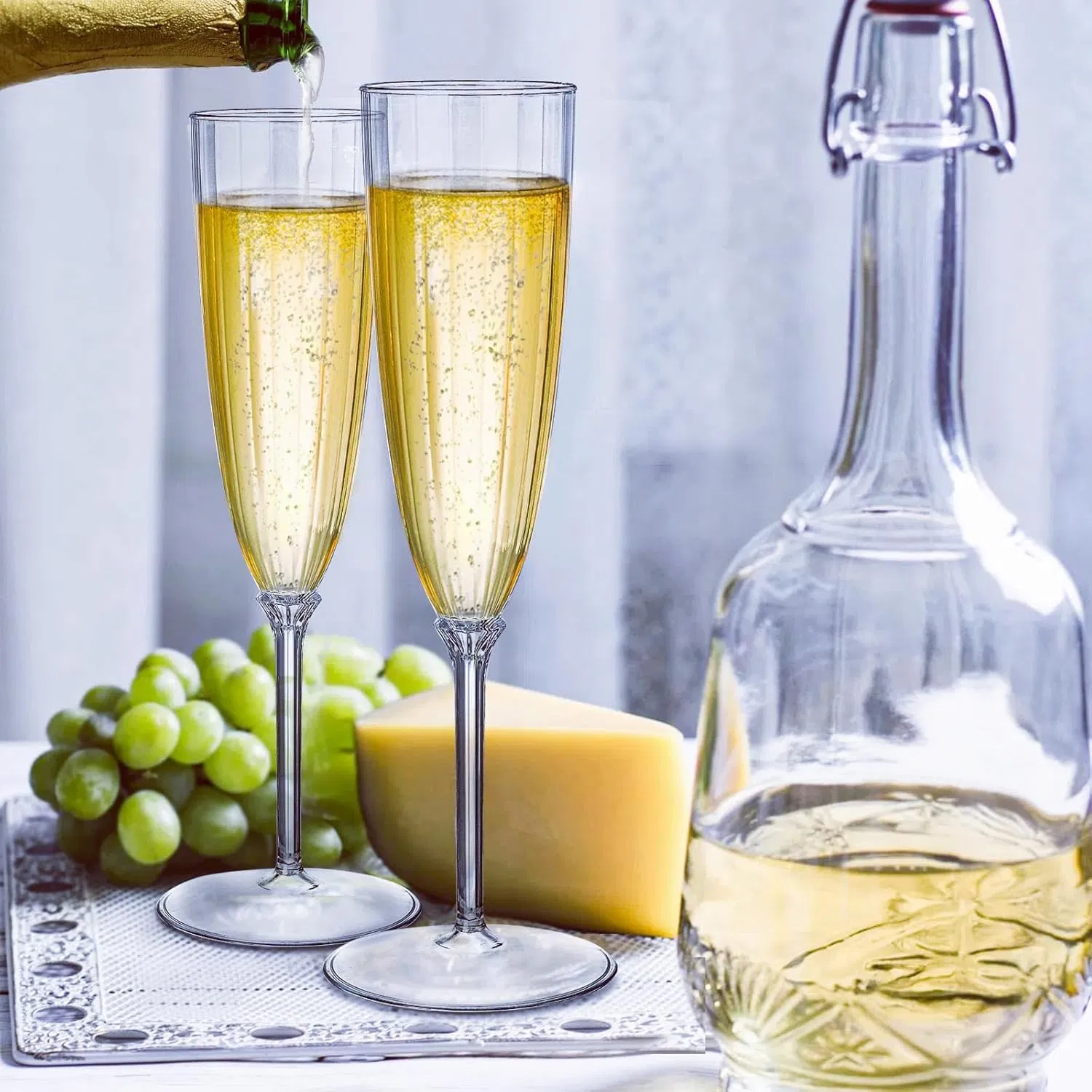 Elegant 6 Oz Clear Plastic Champagne Flutes for Parties