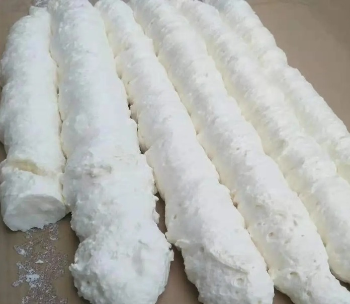 750ml 500ml Gp Mounting Foam Expanding Spray Foam Adhesive Liquid Polyurethane Foam Insulation