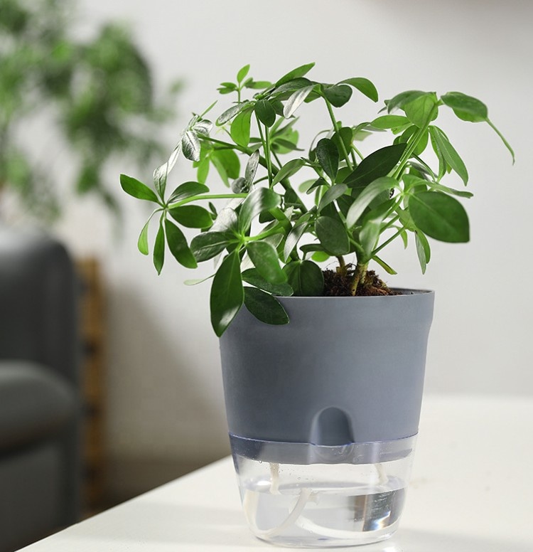 Горшки садовые пластиковые с автополивом