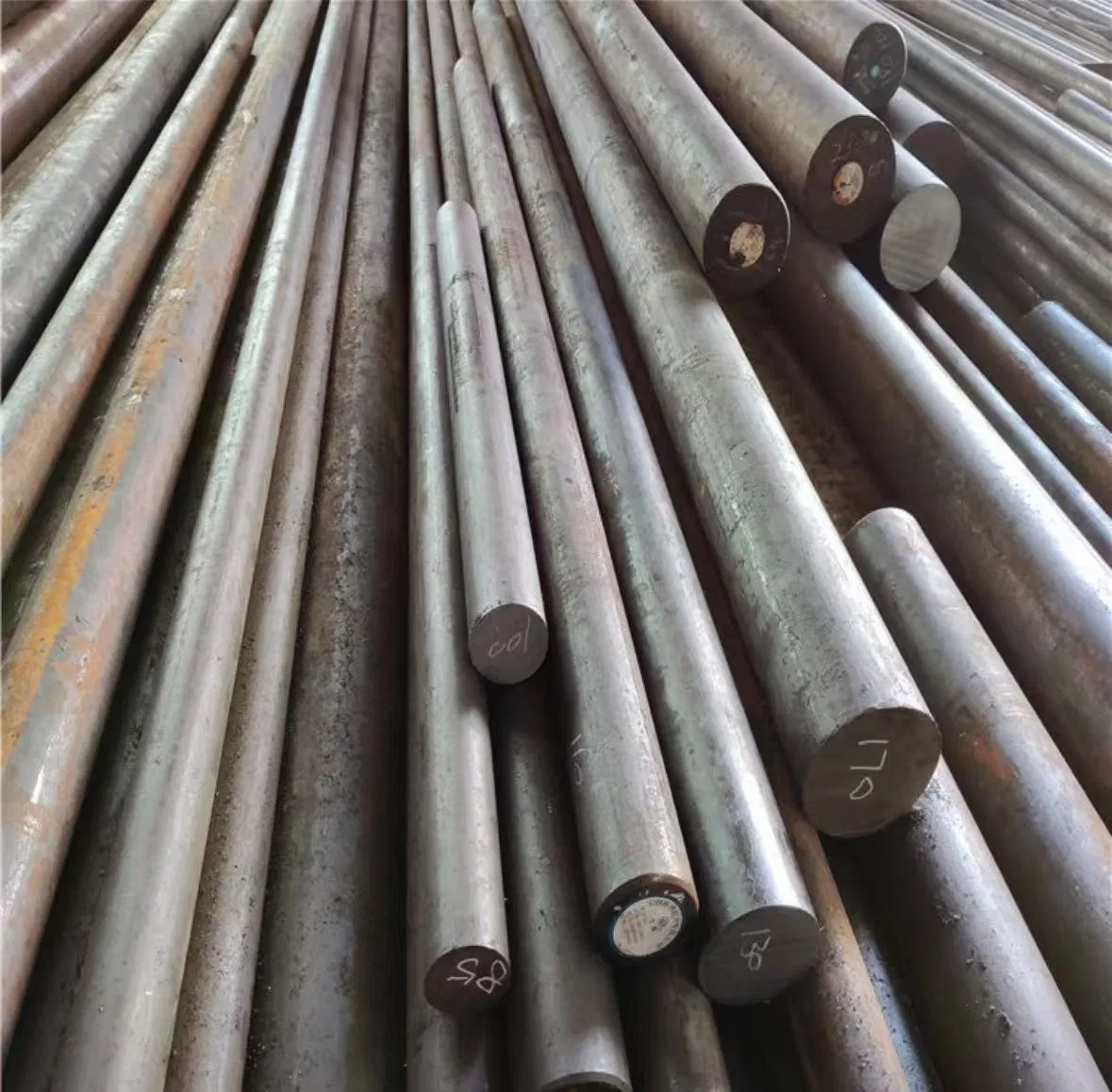 S45c 1045 Round Steel Bar Peeling Polished Steel Bar for Automobile Piston Rod