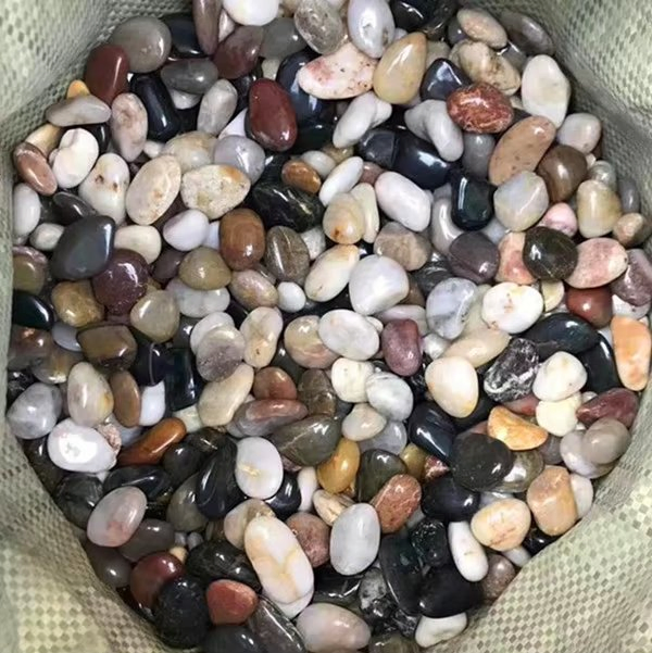 Factory Wholesale Quality River Pebble Stone Natural Decorative Cobble Pebbles