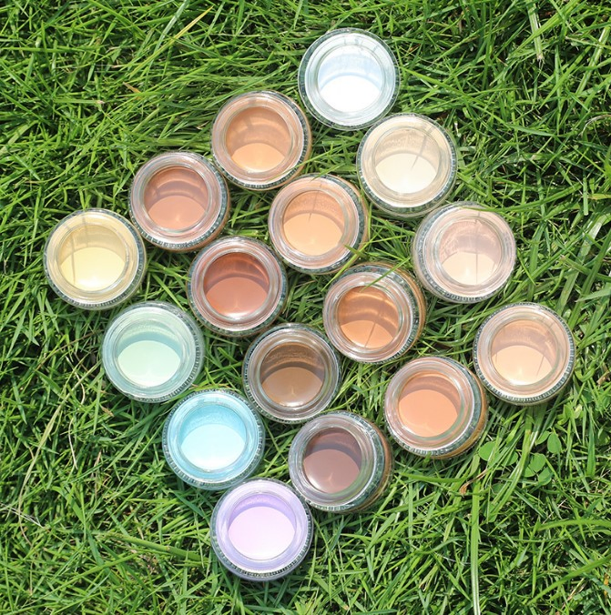 16 Colors Round Container Four Colors Lid Concealer Sweatproof Skin-Friendly Factory Price Facial Makeup Product Long Lasting OEM Logo Concealer