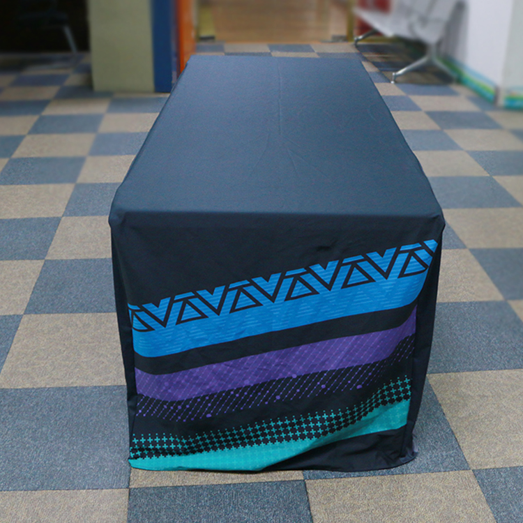 Hot Selling Fashion Design Promotional Cotton Table Cloth
