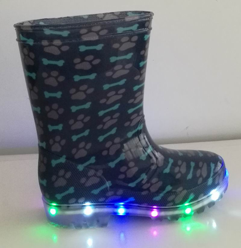 High Quality Transparent Children PVC Rain Boot, New Fashion LED Kid Rain Boot, LED Child Boot, Cheap Transparent Rain Boot, Waterproof Rain Boot