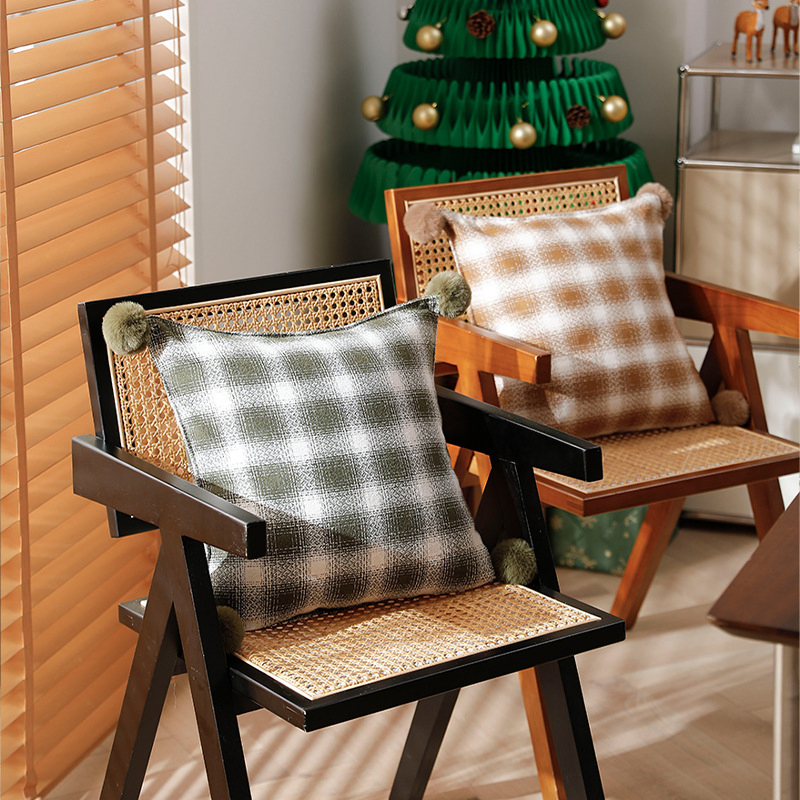 Stylish Cotton Plaid Sofa Cushion Cover for Cozy Living Spaces