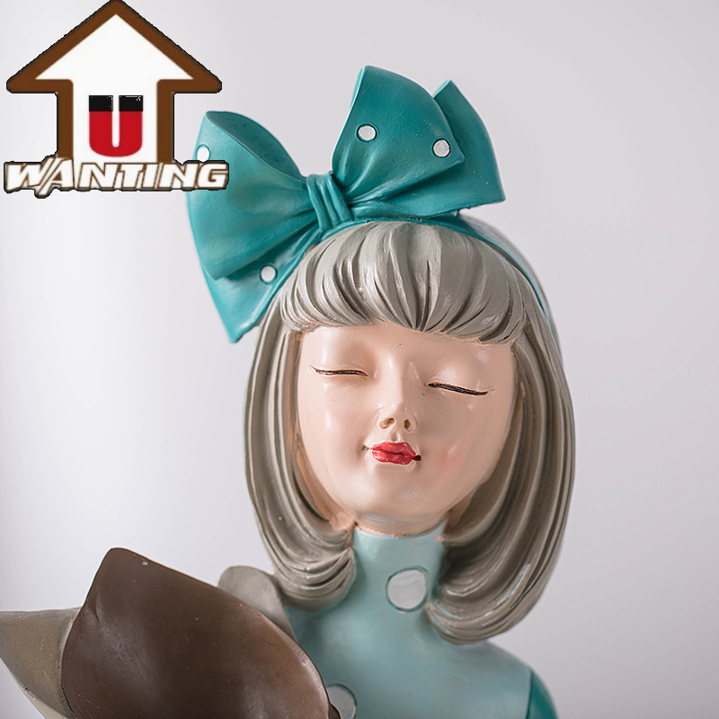 New Best Selling Nordic Style Girl with Bouquet Resin Vase Flower Pots