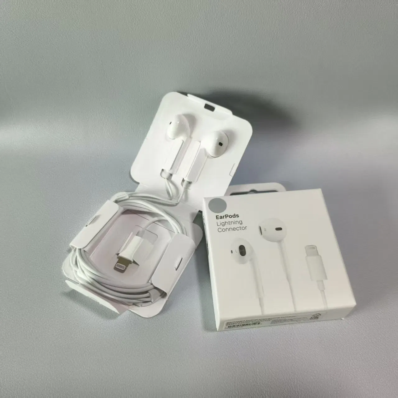Наушники EarPods Lightning Hi-Fi, проводные, белые