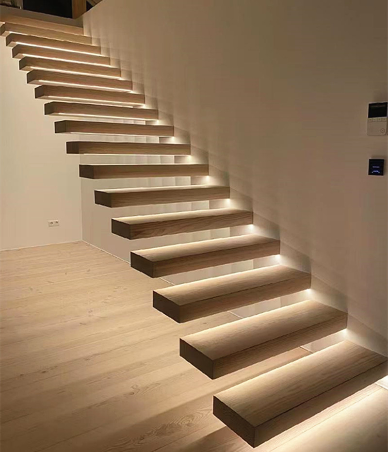 Elegant Solid Wood Floating Staircase with Tempered Glass Railing