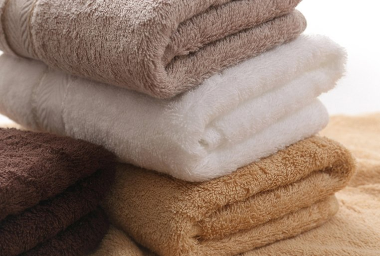 Factory Direct Sales Luxury 100% Cotton Bath Towel 70-140cm Soft and Absorbent Household Large Bath Towel