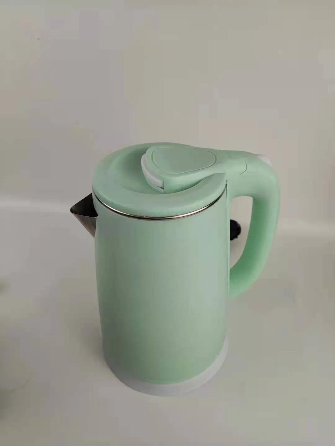 Электрический чайник с двойными стенками