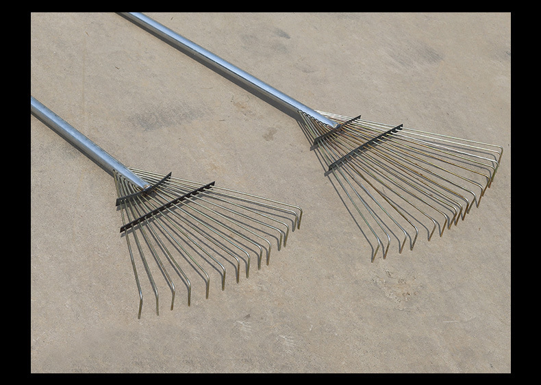 Tooth Fan-Shaped Adjustable Grass Rake Iron Rake