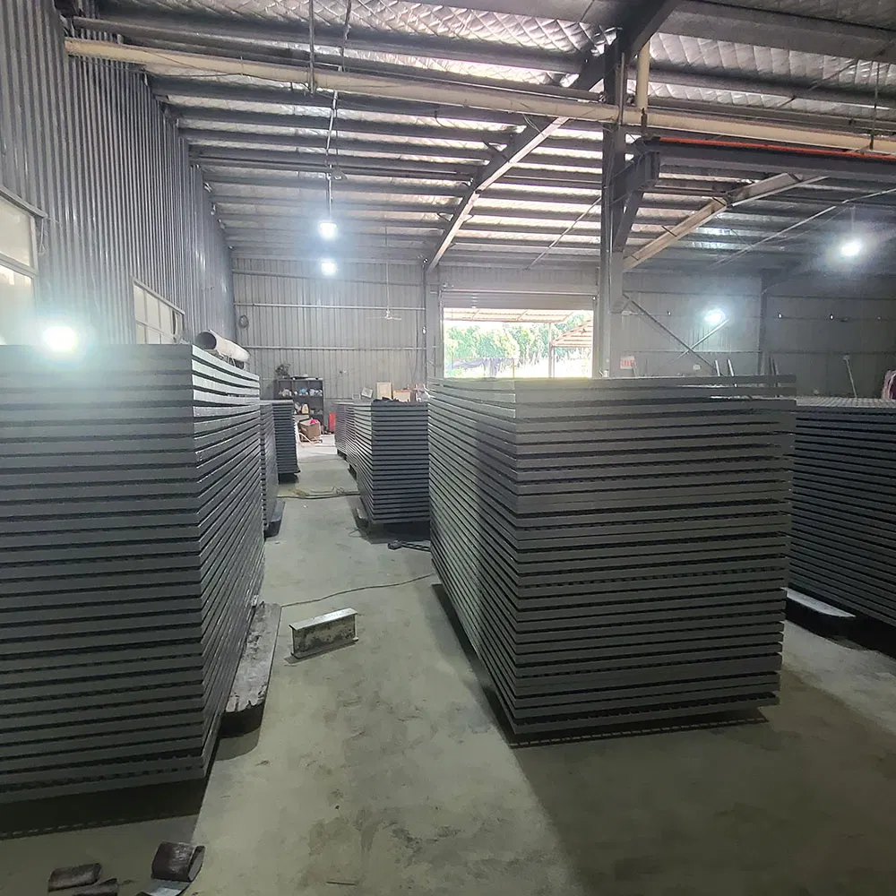 Non-Corrosive FRP Product GRP Grating Lightweight Durable Fire-Resistant Fiberglass Grating Marine Industrial Use