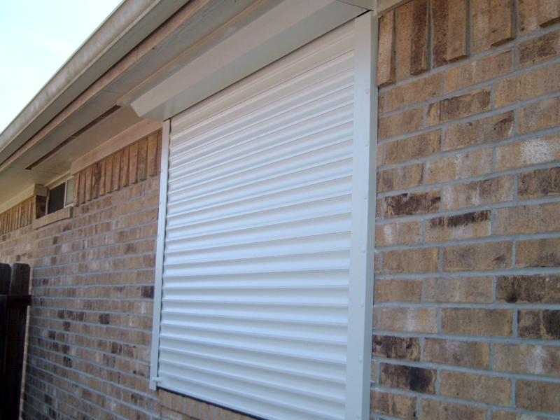 Good Quality Aluminium Hurricane Shutter (HS05B)