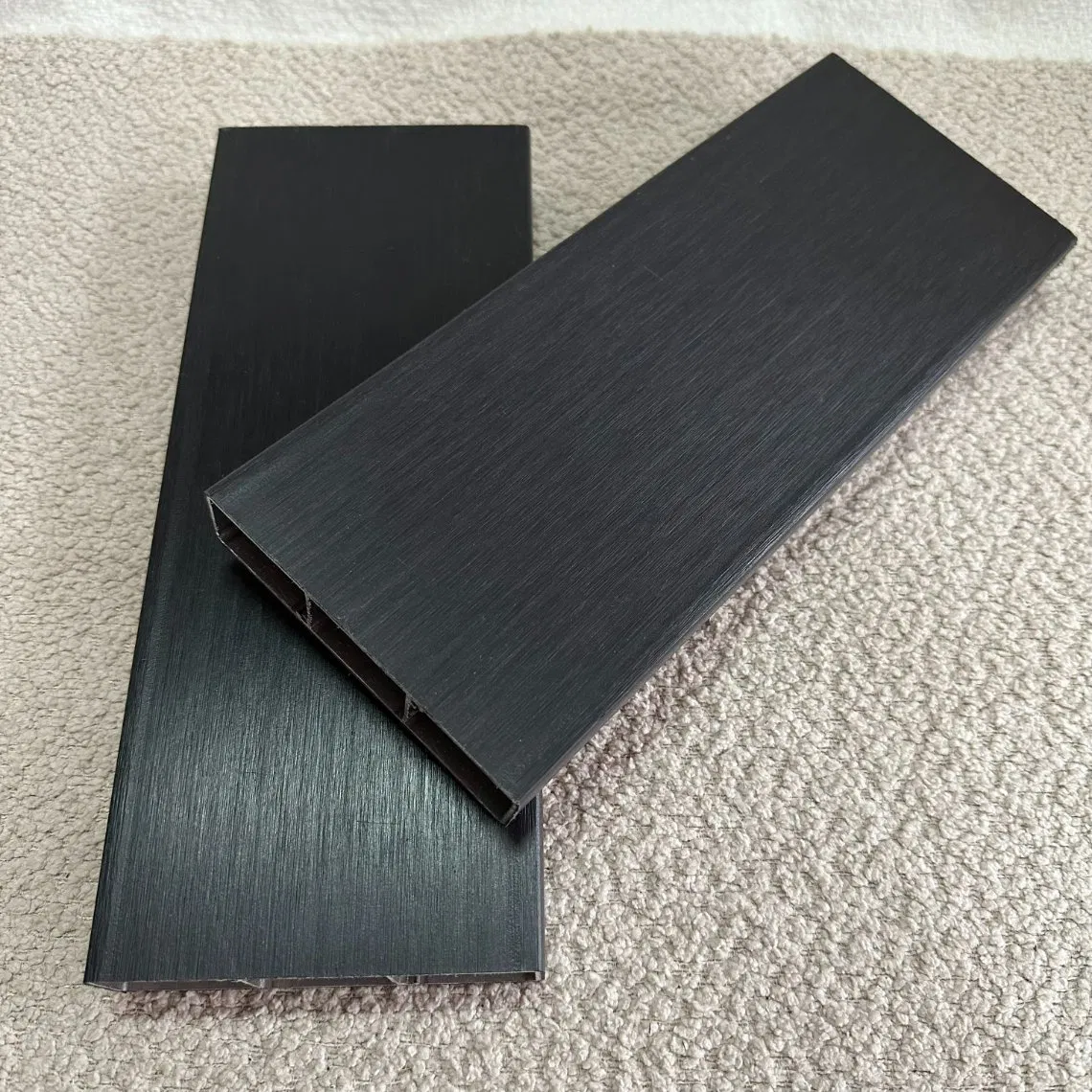 120mm Width WPC Louver 30mm Thickness Co-Extrusion Technology 25-Year Warranty Protection