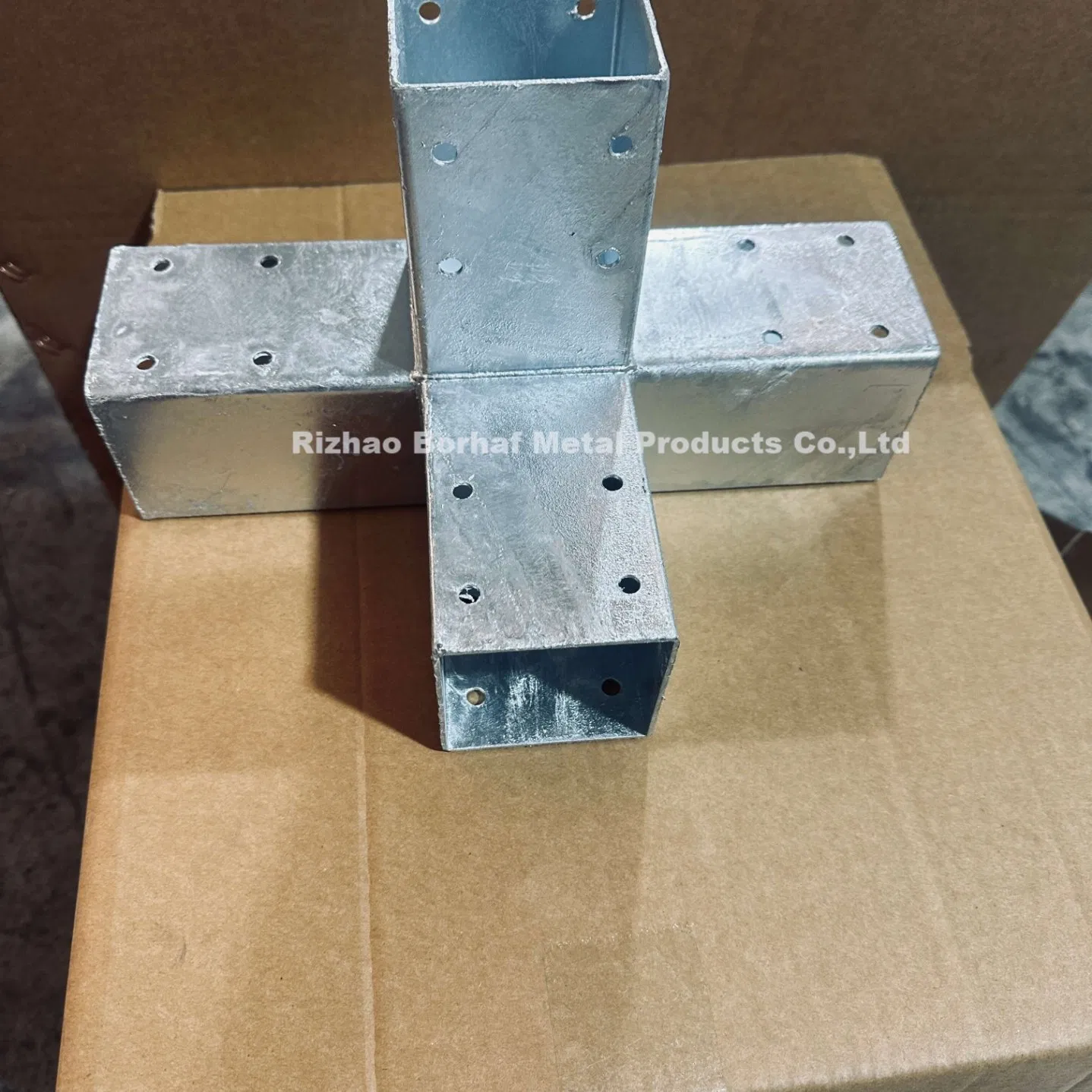 Outdoor 4-Way Hot DIP Galvanized Corner Bracket for 4"X4" Wooden Pergolas and Gazebos