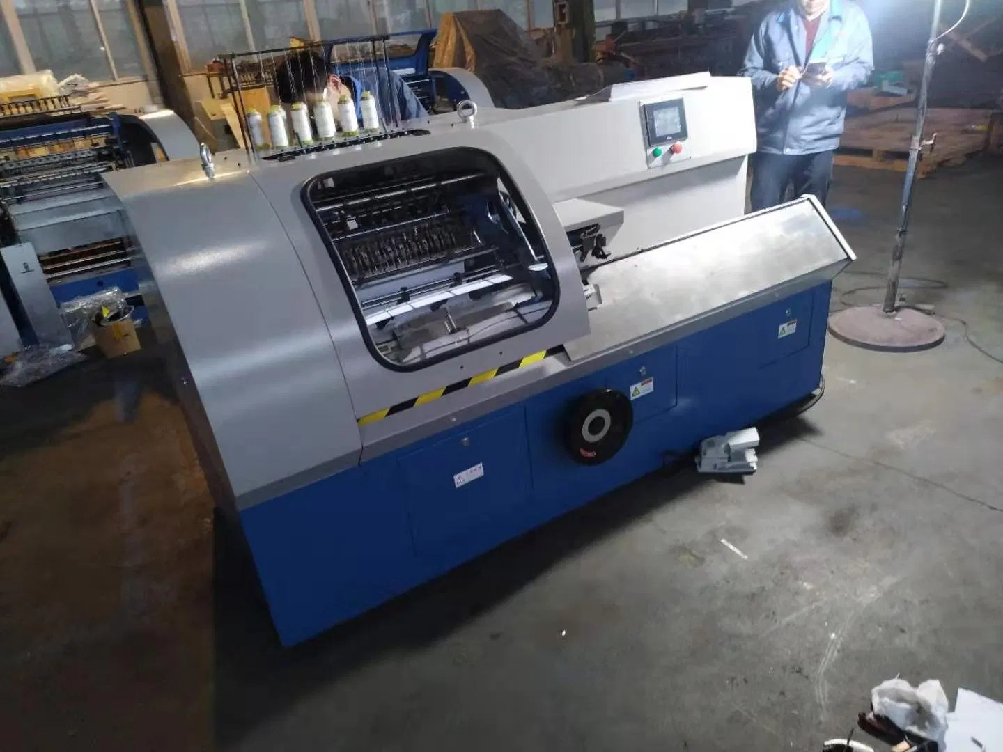 Hot Sale Program-Control Semi-Automatic Paper Book Sewing Machine Zm-Sx460e