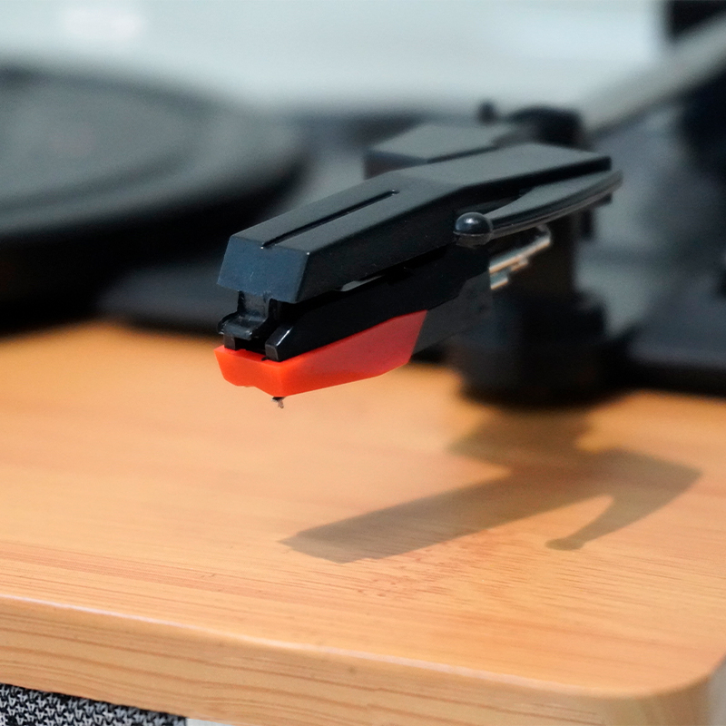 Виниловый проигрыватель Creative 3 Speed с Bluetooth