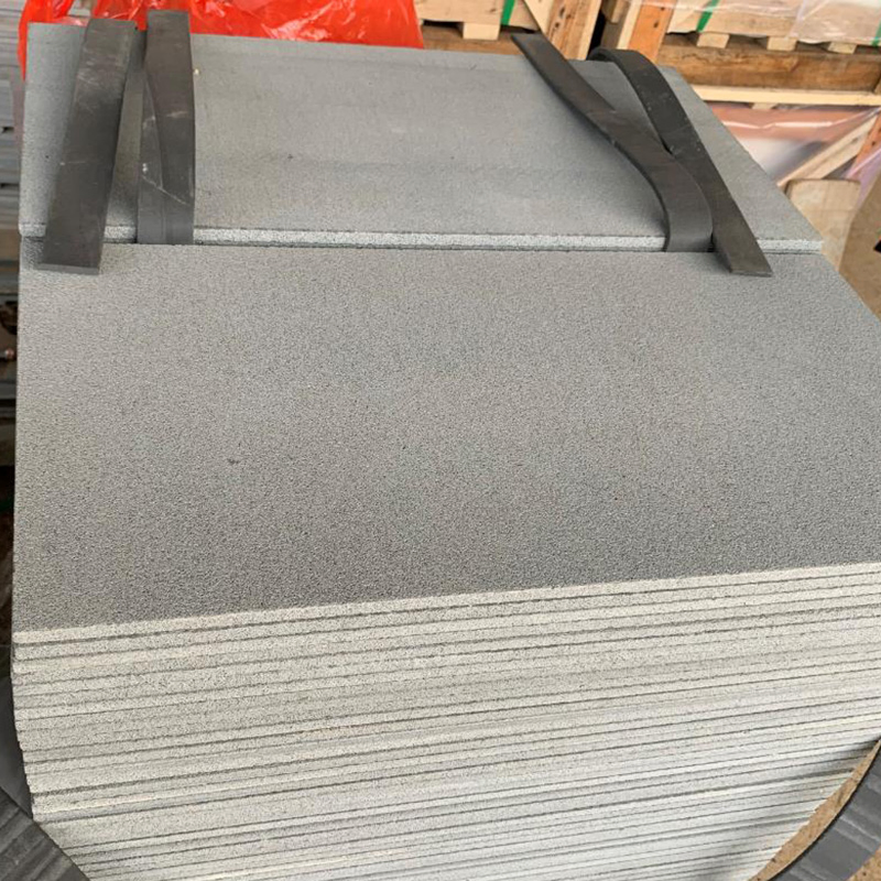 Hainan Grey Rough Honed Paving Stone Tile Basalt for Floor/Wall Coping/Paver Price