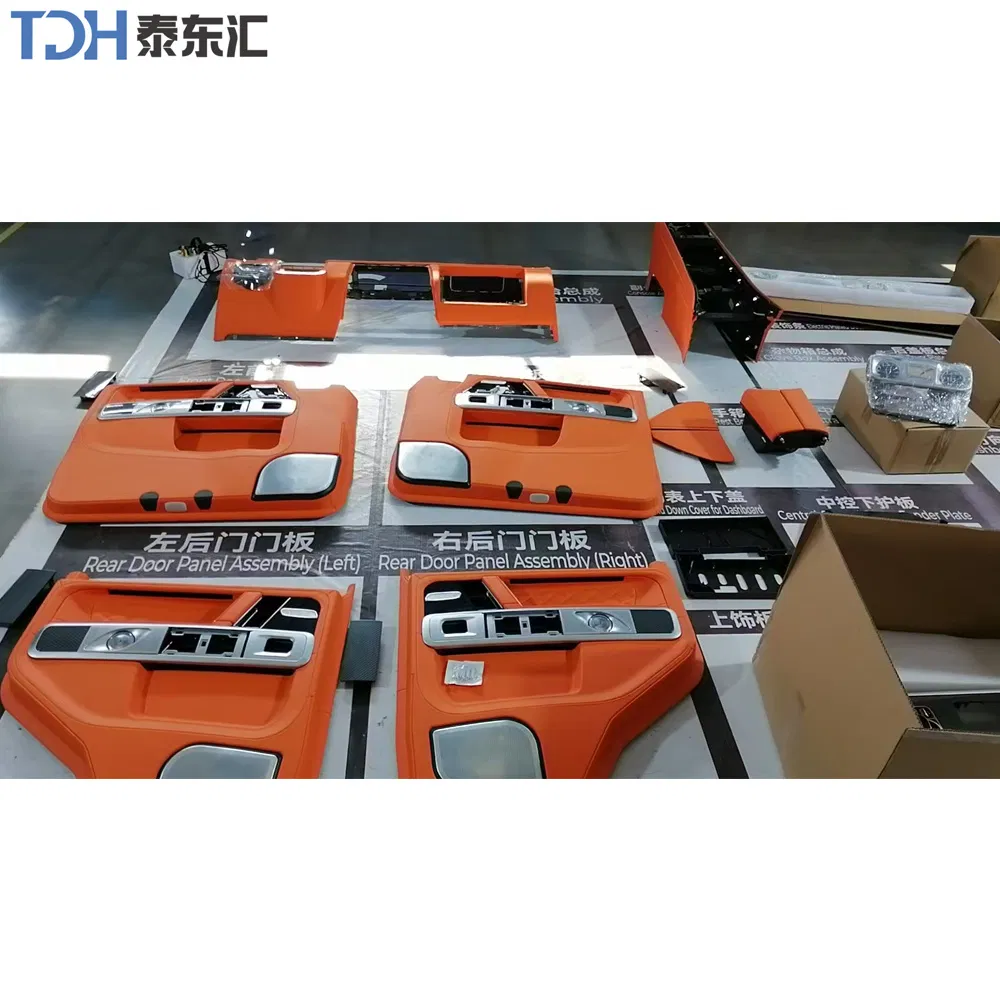 Комплект обновления интерьера Mercedes-Benz G-Class (W463) 2002-2018 в стиле G63 2024