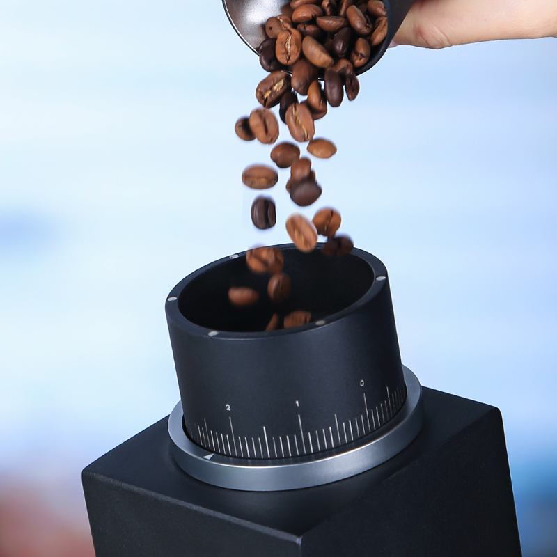 Modern Automatic Grinder - Stainless Steel Blade Electric Coffee Maker