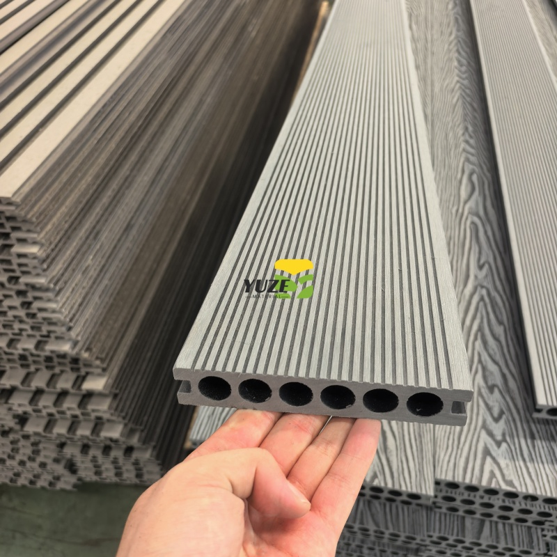 Solid WPC Decking Planks Offering Superior Structural Stability