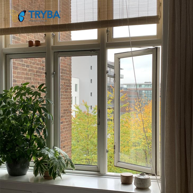 High Quality Triple Tempered Glass UPVC Side Hung Casement Window with Retractable Screen