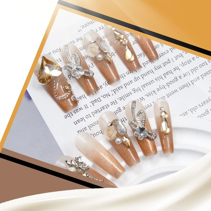 Glamorous Champagne Brown Gradient Press-on Nails with Pearls