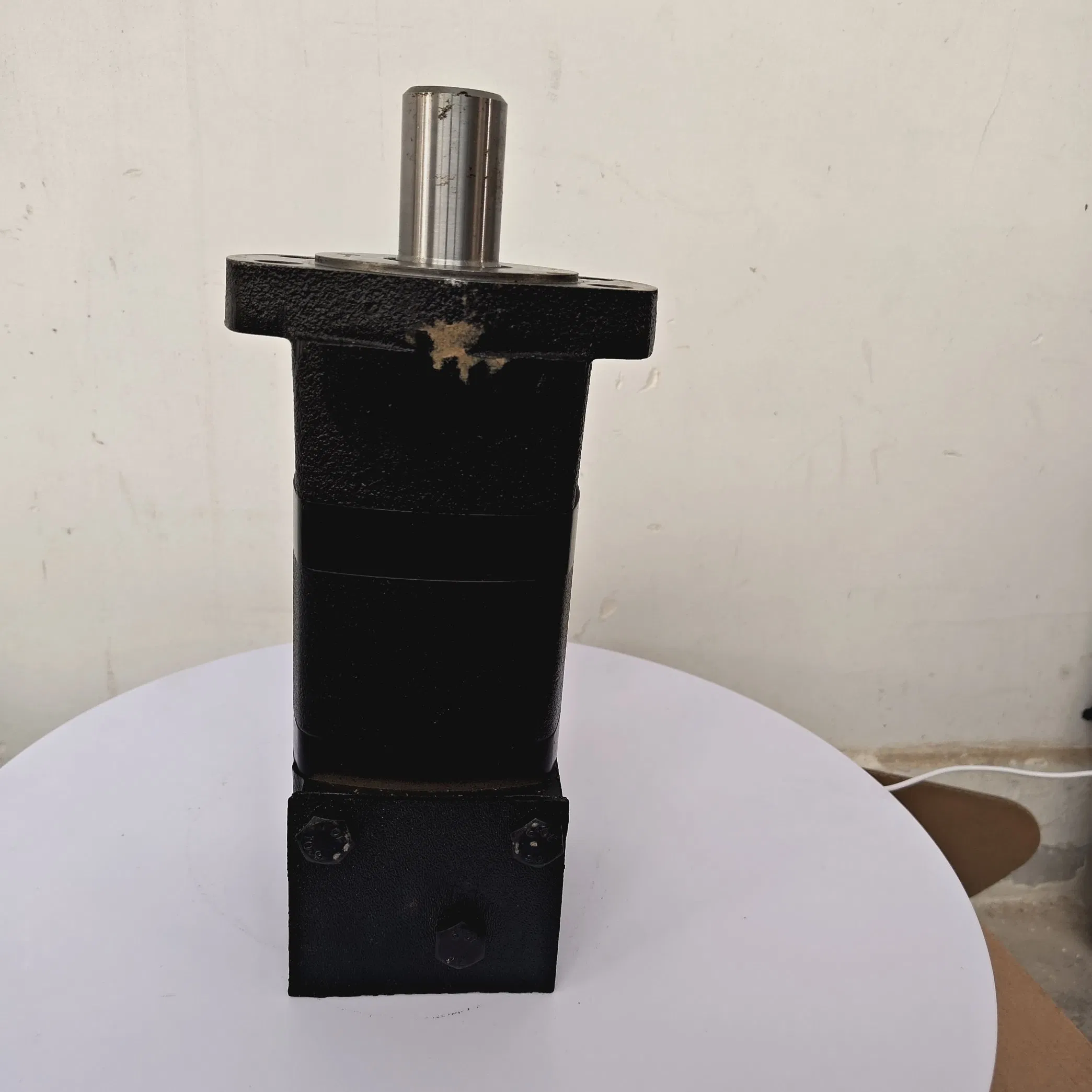 Гидравлический мотор Danfos 2000 Series 104-1611-006