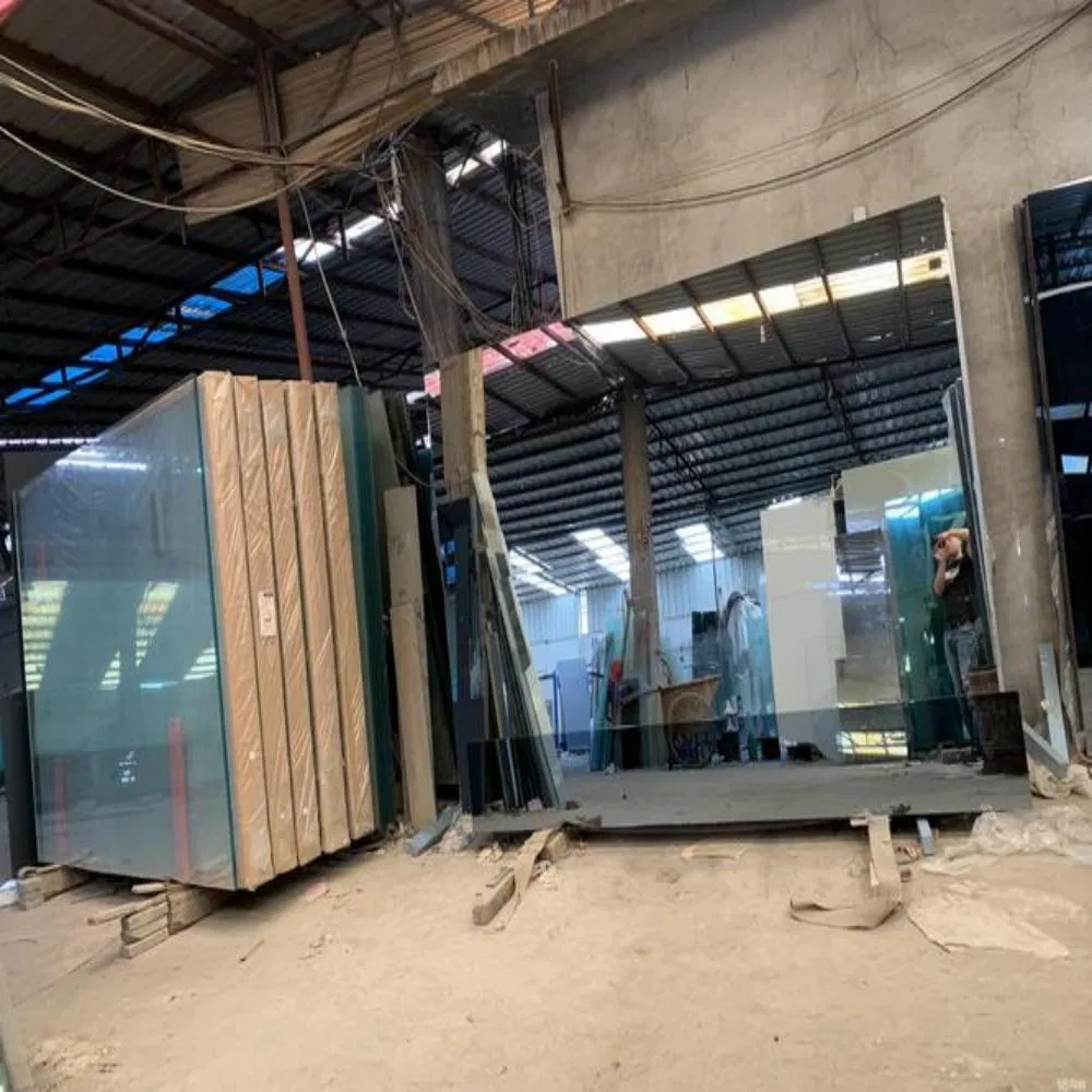 Bathroom Mirror/Automobiles Mirror/Buildings Mirror/Decoration Mirror/LED Mirrors Chinese Factory Direct Supply 3mm/4mm/5mm/6mm/8mm/10mm Price