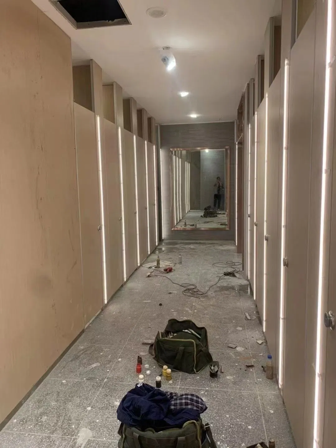 Compact Laminate Sheet Toilet Cubicle Partition