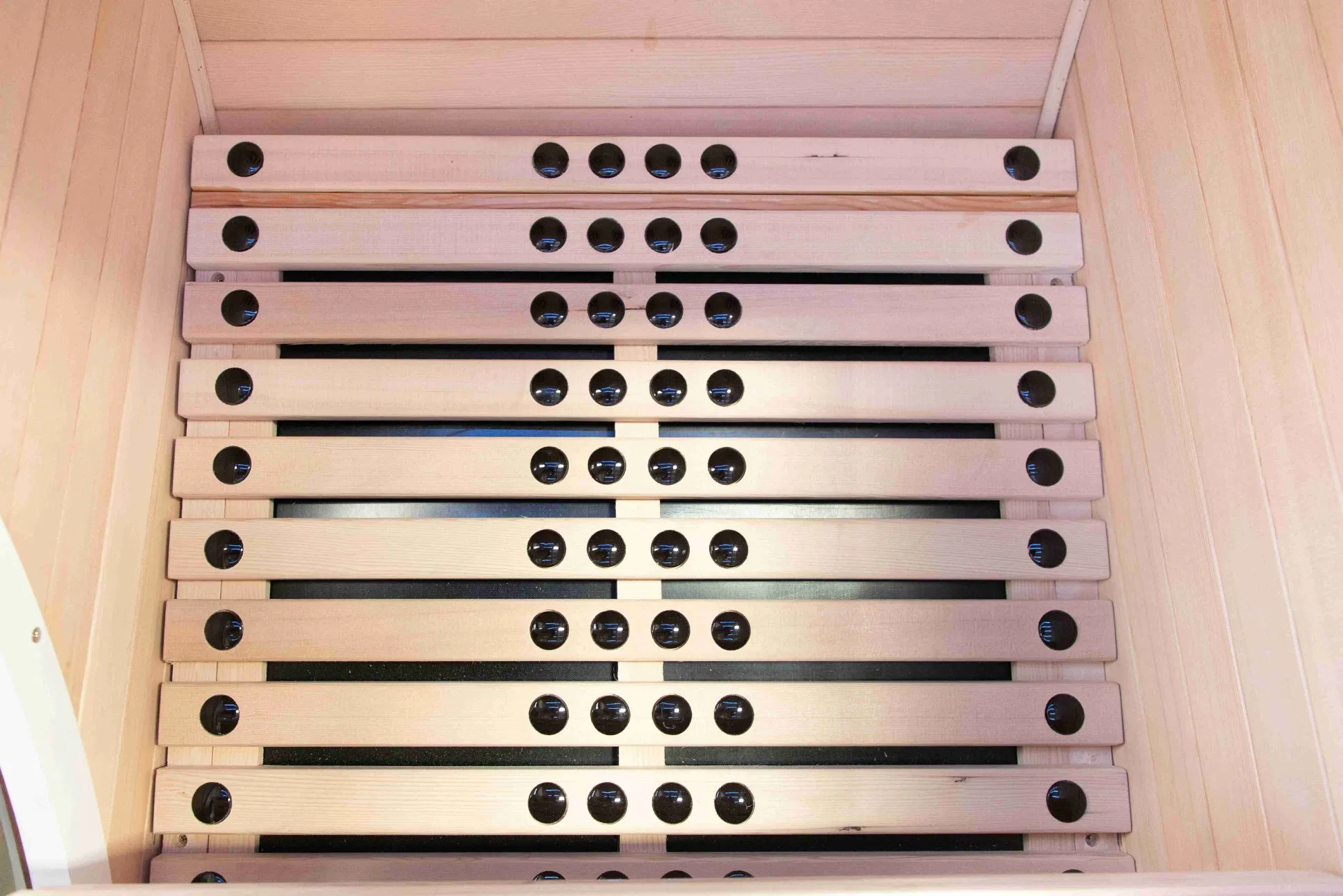 Modern Design 1 Person Pine Solid Wood Oxygen Chamber with Sauna Function