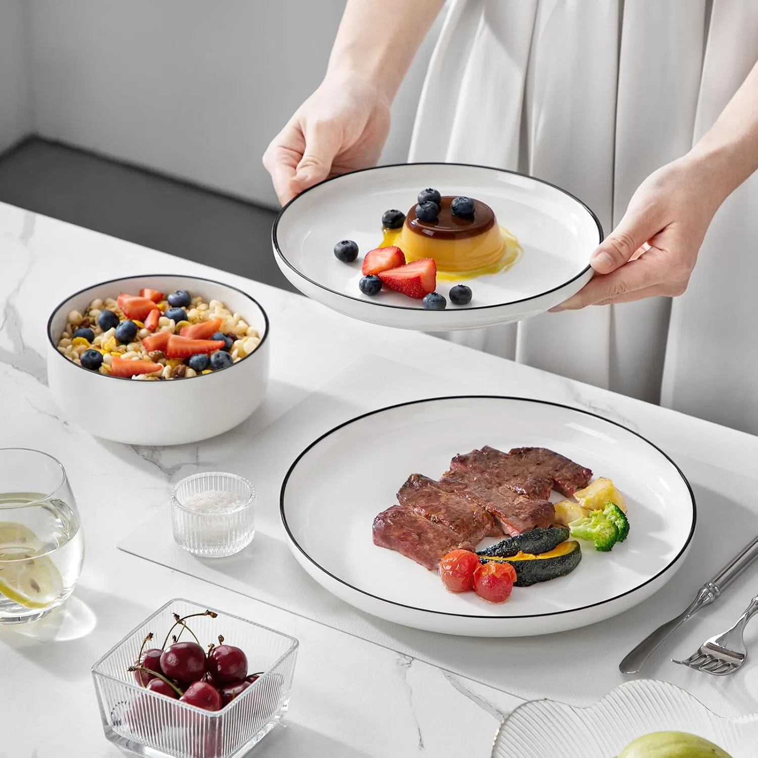 Best Sellers Wholesale Ceramic Tableware Porcelain Dinner Set White with Black Rim