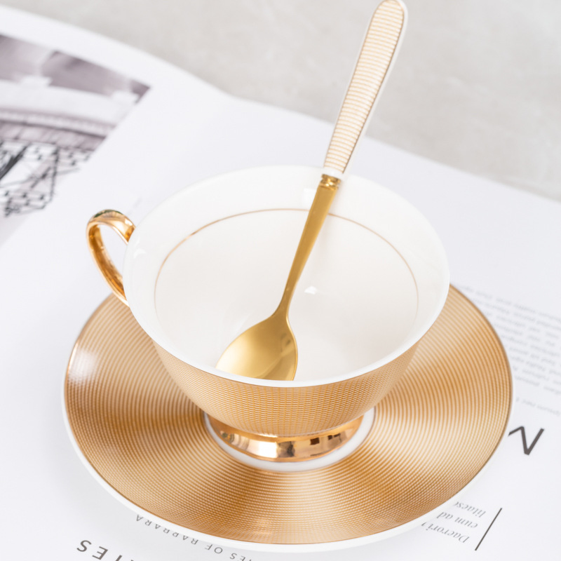 European Elegant Luxury Gold Bone China Coffee Cup and Saucer Set