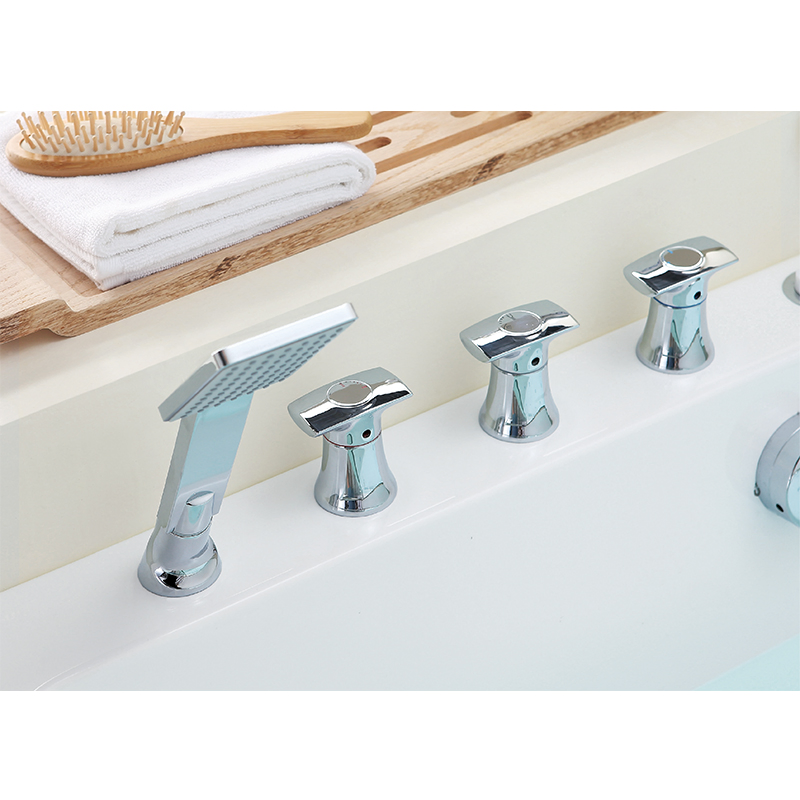 Двухместная ванна с гидромассажем и джакузи