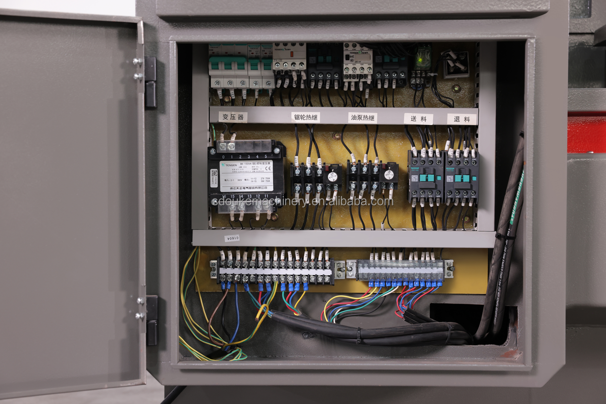 Ленточная пила по металлу полуавтоматическая для алюминия