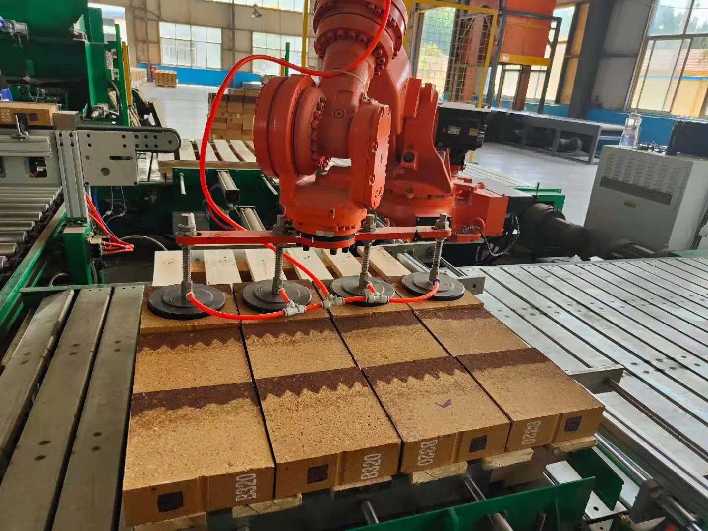 Огнеупорный кирпич магнезитовый MLJ88FH