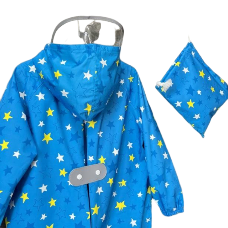 Waterproof Outdoor Raincoat for Kids: Perfect for All Weather Fun