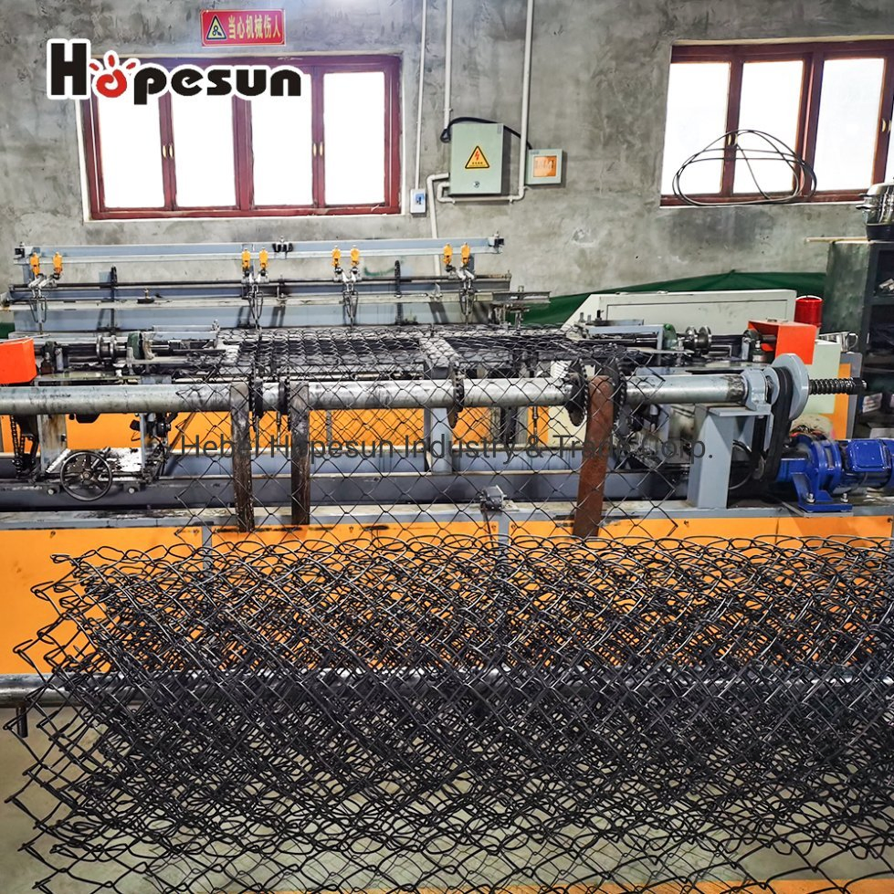 Factory Manufacture Galvanized Chain Link Fence Mesh, Sports Playground Garden Diamond Wire Mesh