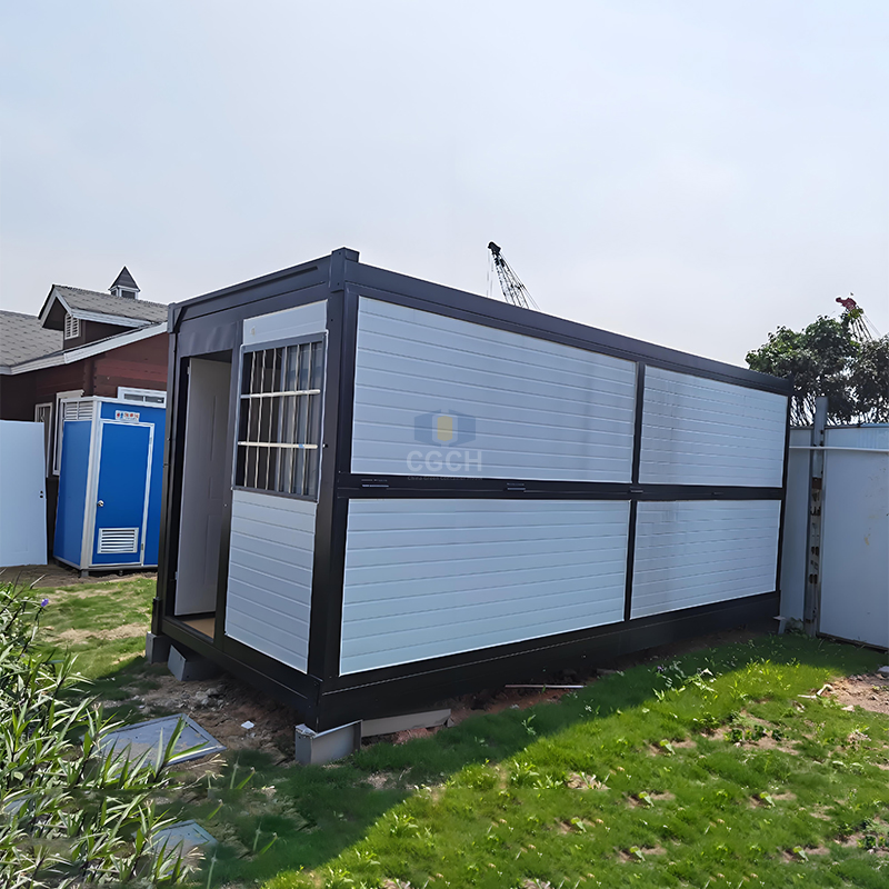 Modern Container House: 15 70 M² for 2 People 6 7kw Power