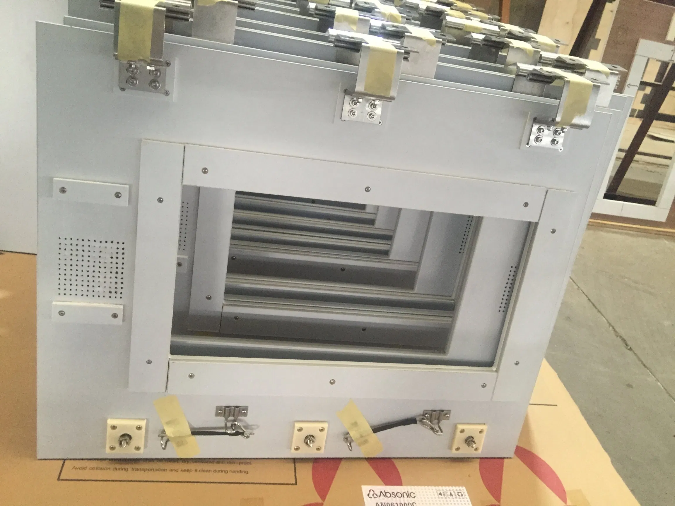 Алюминиевая сотовая панель для отделки вагонов