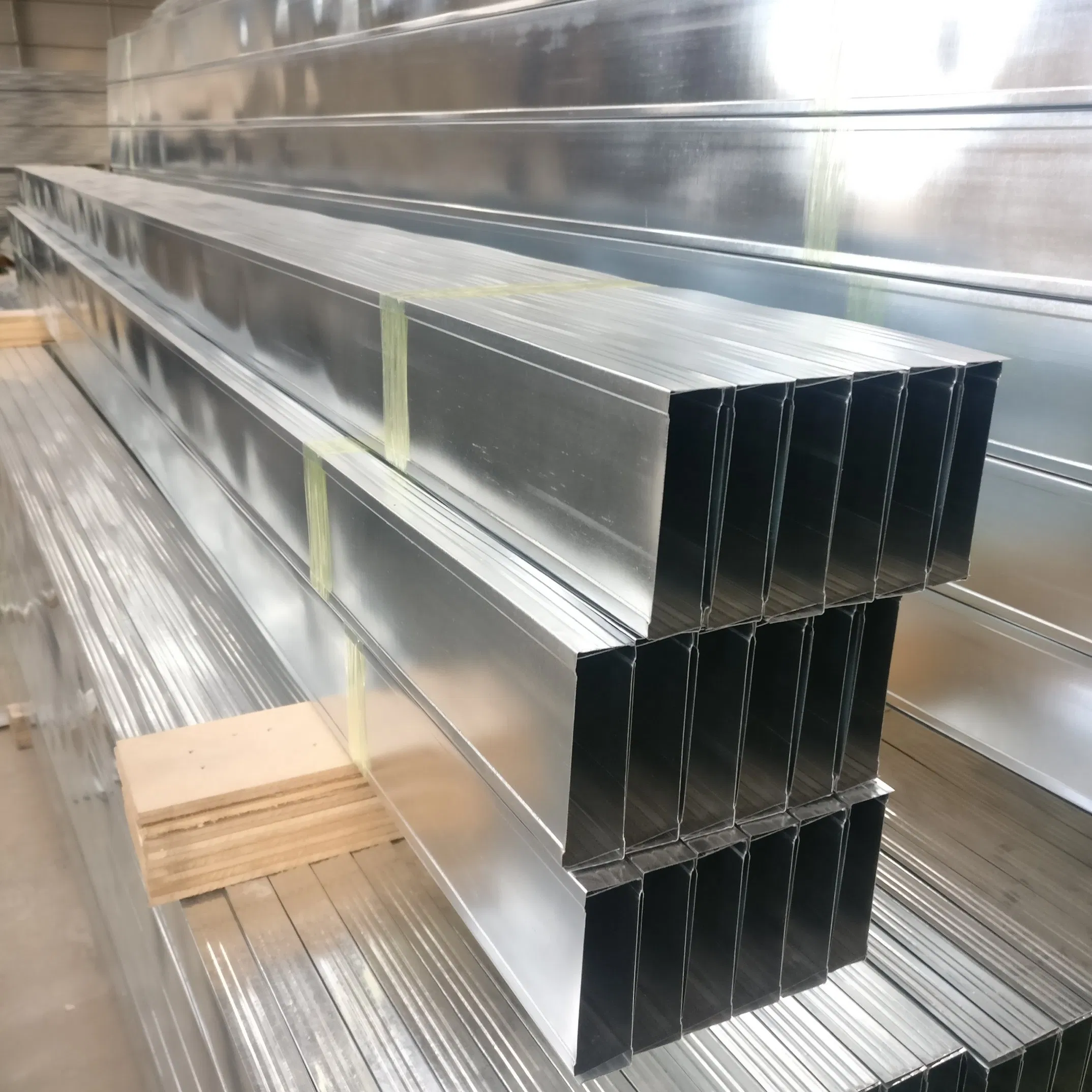 U Shaped Channel Metal Stud Gypsum Frame Profile Cw75