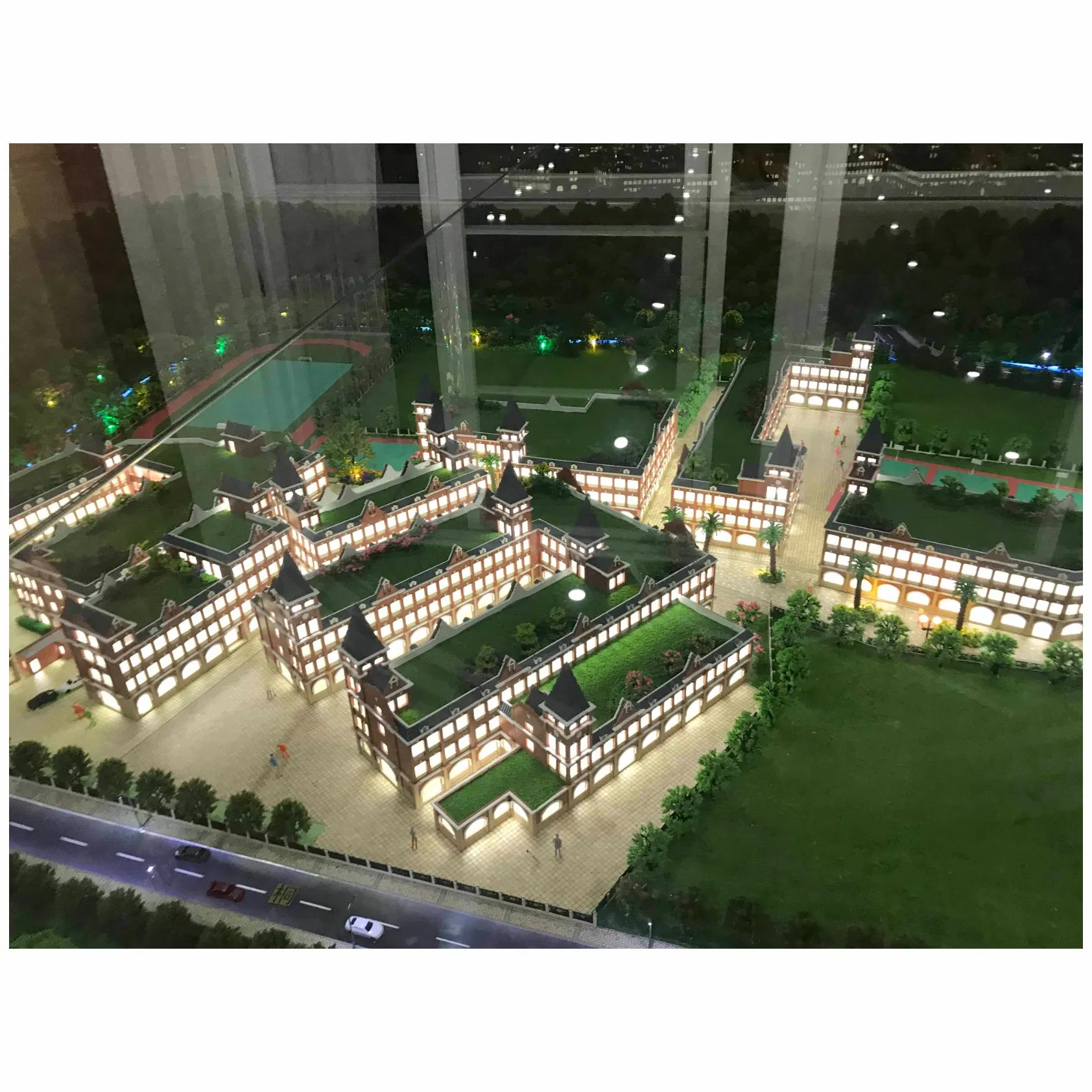 3D High-Quality Campus Building Design Scale Model for Display
