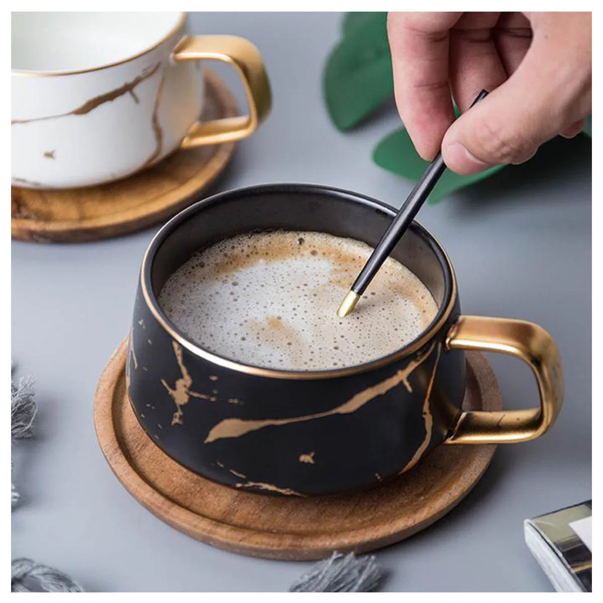 Керамическая кофейная кружка с крышкой, 12 oz