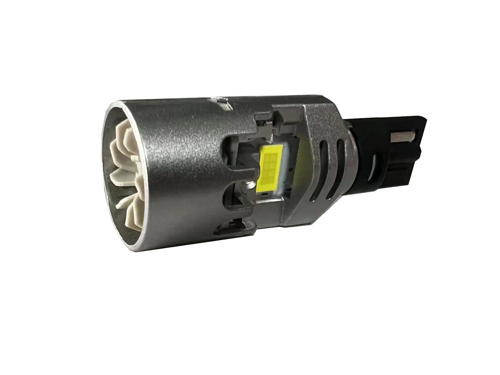 Светодиодная лампа T15 28W для заднего хода