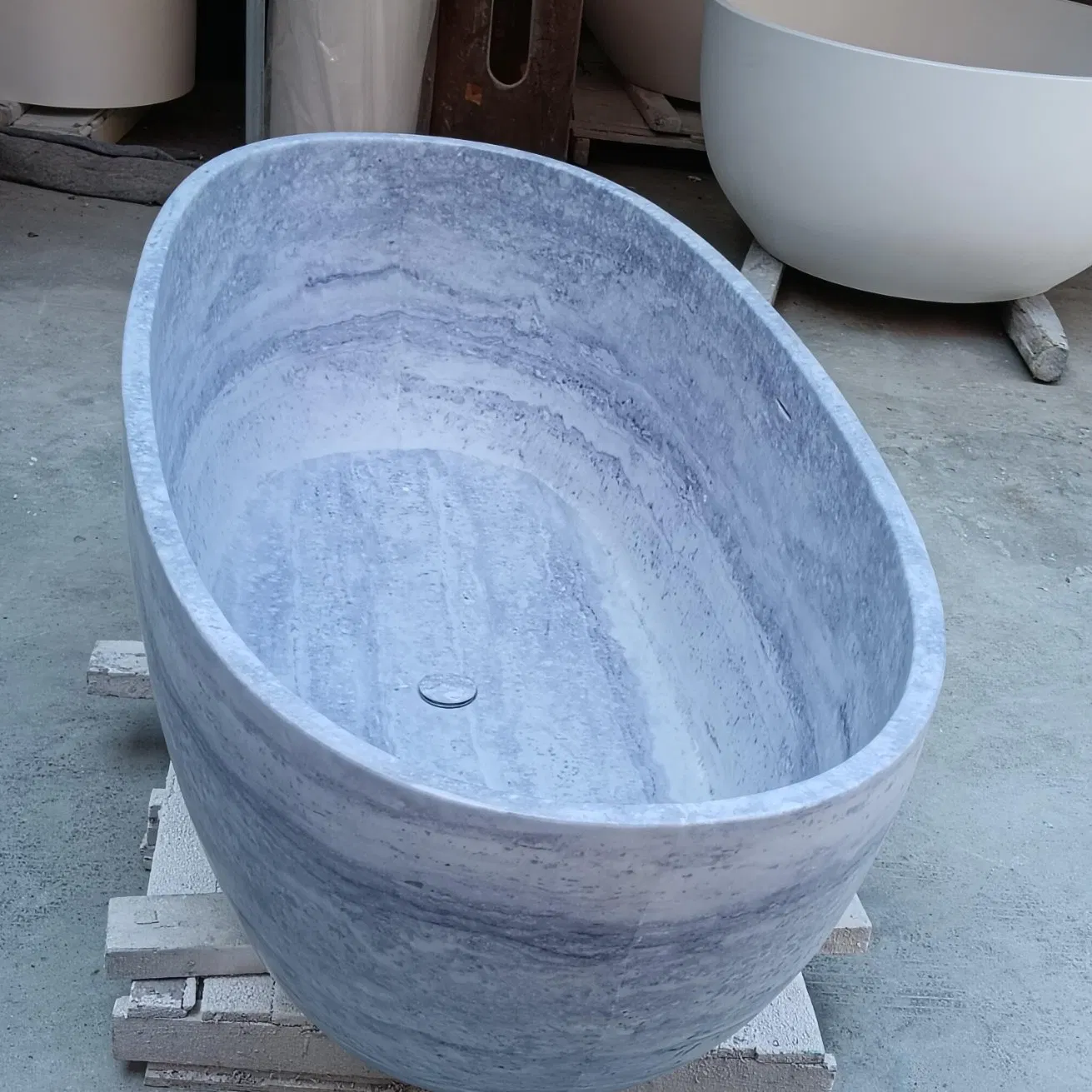 Овальная ванна из искусственного камня Travertine