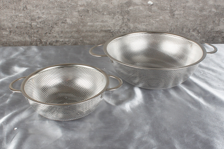 Stainless Steel Micro-Perforated Colanders Strainers for Draining Rinsing Washing