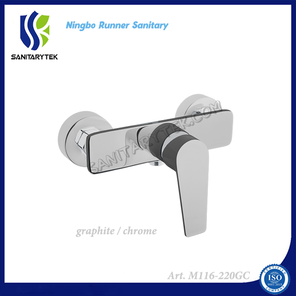 Однорычажный смеситель для душа с латунным корпусом